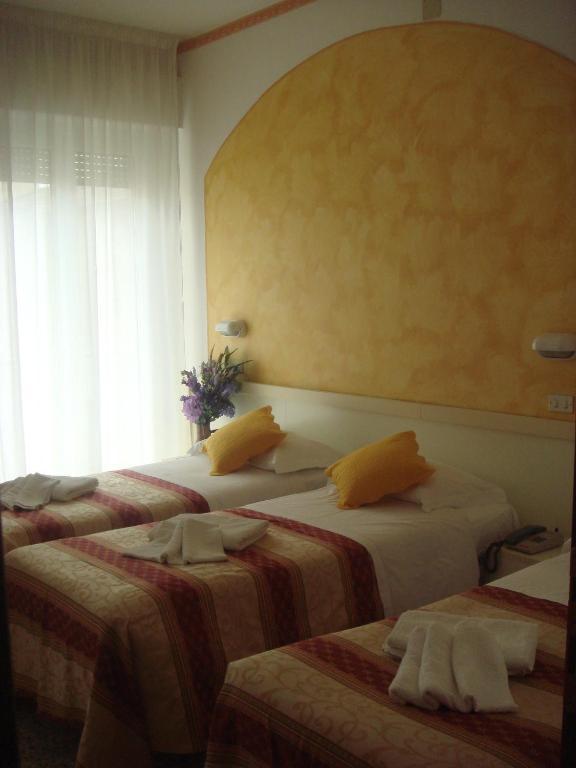 Hotel Arcade Rimini Quarto foto