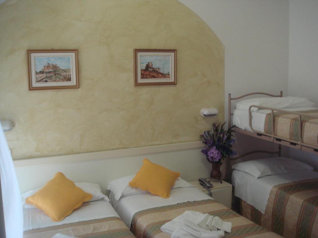 Hotel Arcade Rimini Quarto foto