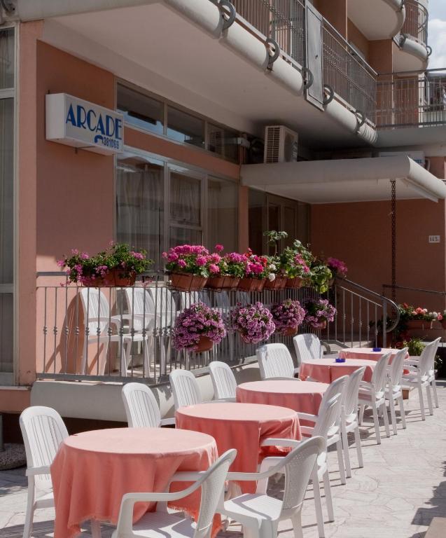 Hotel Arcade Rimini Exterior foto